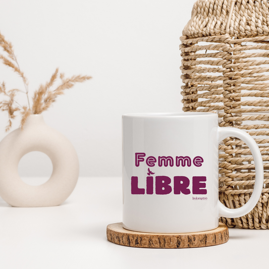 Mug blanc "Femme libre" Marron Indomptée